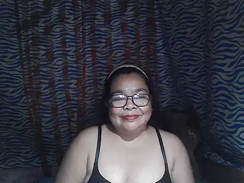 cris tita online show from February 15, 11:53 am