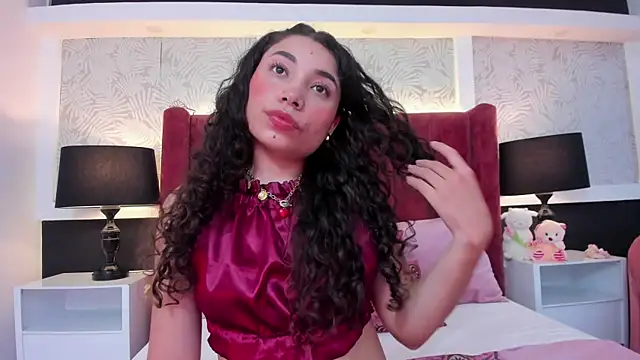 Snapshot of IvonnyCooper chatting on October 10, 12:59 am IvonnyCooper online show from October 10, 12:59 am