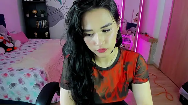 Goth Alice online show from July 27, 9:01 pm