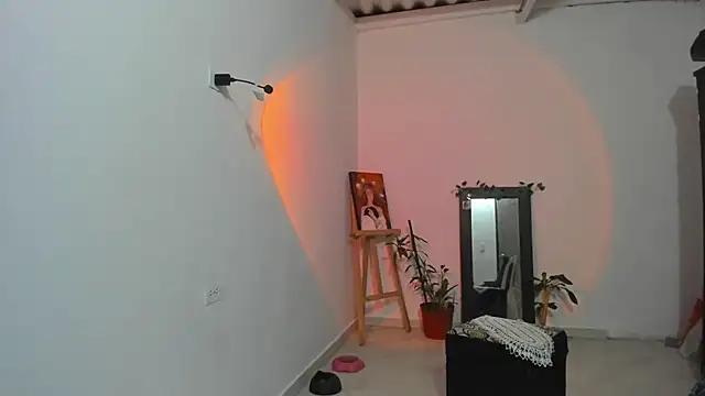 Lia Carter  online show from March 5, 5:58 am