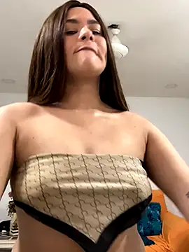 darklove14 online show from October 24, 9:05 am