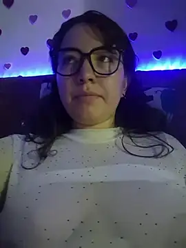 annyaparis online show from February 20, 2:32 am