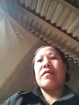 Snapshot of asakaka chatting on October 4, 2:28 am asakaka online show from October 4, 2:28 am