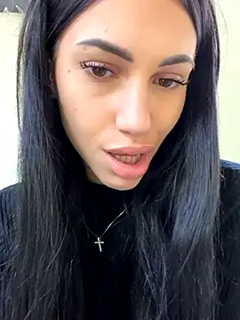 Snapshot of ilariea_girl chatting on October 12, 1:13 pm ilariea girl online show from October 12, 1:13 pm