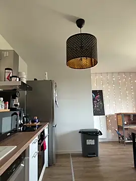 LaPetiteKim online show from November 17, 1:12 pm