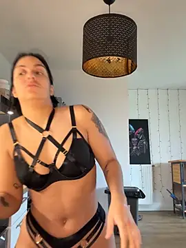 LaPetiteKim online show from November 16, 12:49 pm