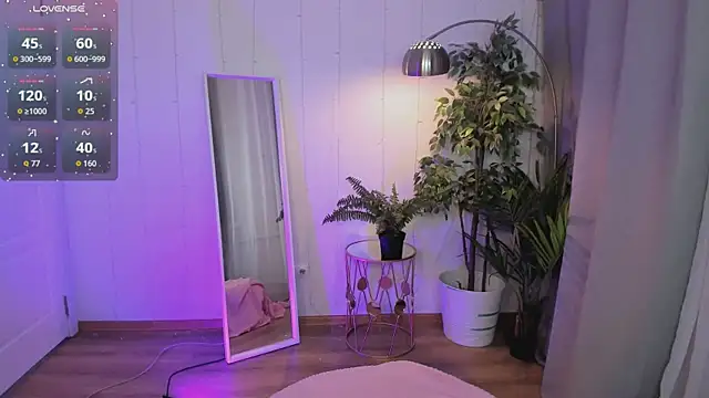 PollyMayer online show from March 2, 8:48 pm