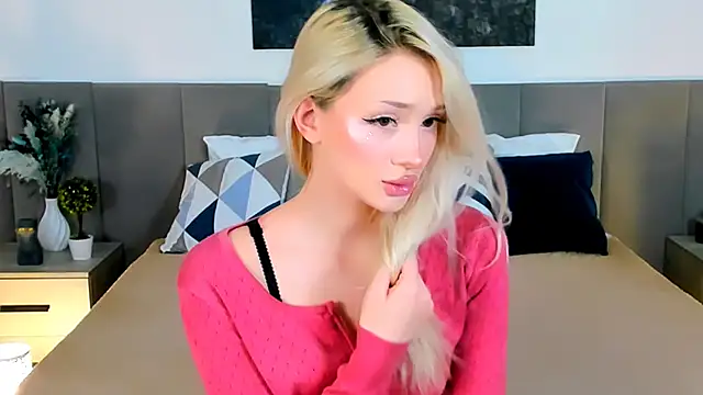 SugarWhisper online show from January 18, 5:20 pm