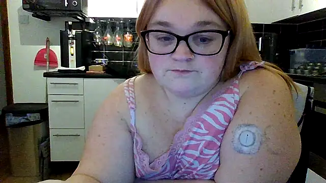 Curvy-AmyX online show from October 15, 10:23 pm