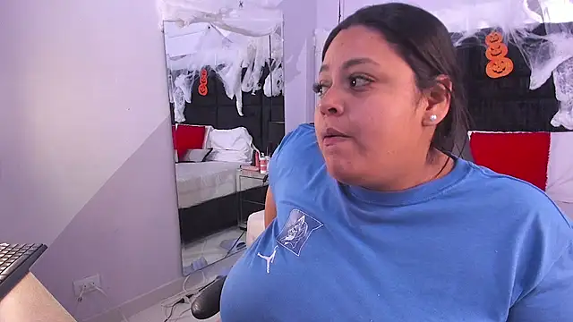 MayaCurvy online show from October 30, 4:37 am