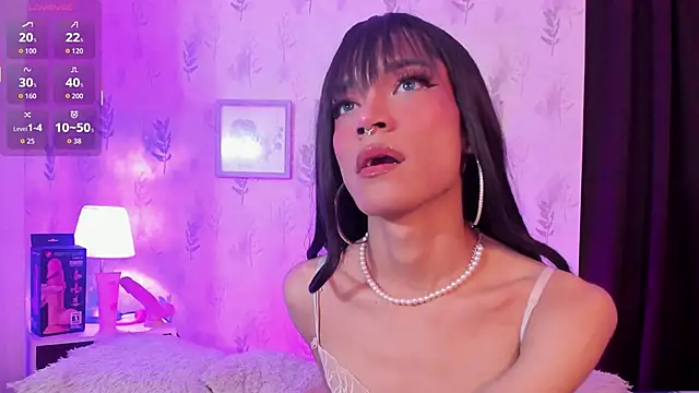 alana madison10 online show from October 16, 9:39 pm