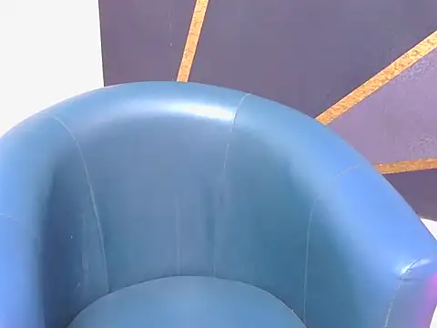 shiny-krisha online show from November 15, 4:35 am