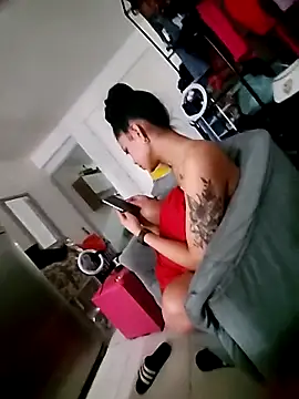 thaliacangri online show from November 8, 3:50 pm