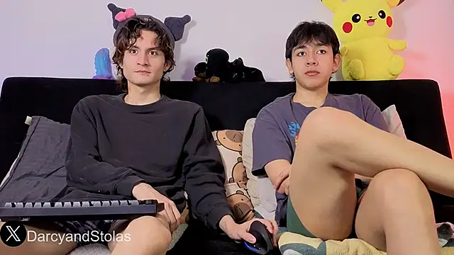 Darcy and Stolas online show from April 7, 5:20 am