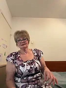 BoloshkaBlonda online show from February 10, 7:50 pm