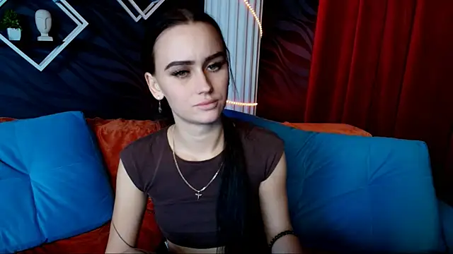 Lisa  Johnson online show from October 8, 11:03 am