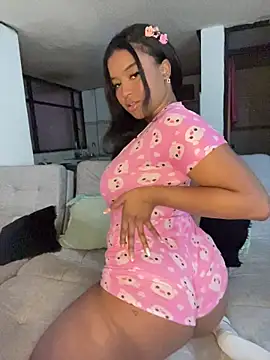 mitschellfox21 online show from December 3, 1:52 am