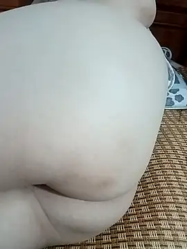 tulip-bae online show from December 16, 6:08 am