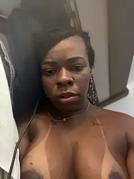 Priihmedeiros online show from April 24, 8:39 am