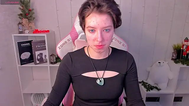 Sara Frayer online show from January 7, 1:20 am