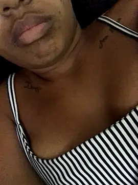 Lorennapires online show from October 24, 9:16 am