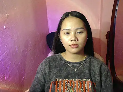 Funtasee Andi online show from February 25, 6:50 pm