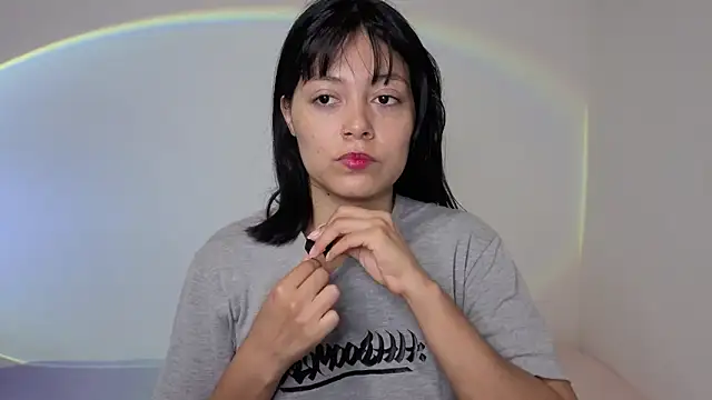 Qadeshoficial online show from April 5, 5:45 pm