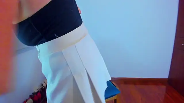 Velourmuse online show from April 6, 11:39 pm