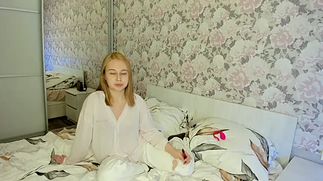 sleepjoi online show from December 2, 2:52 pm