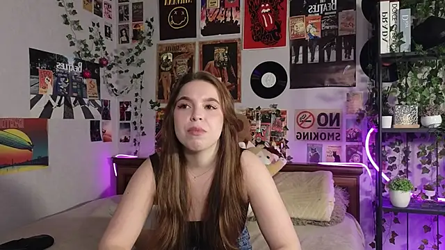 ToniaRoehr online show from October 15, 8:22 pm