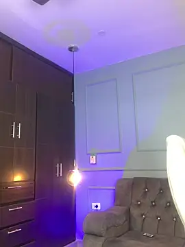 Rose monroee online show from January 9, 7:51 pm