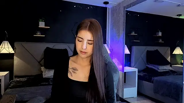 giapearl25 online show from November 5, 12:43 pm