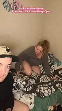 amandatheblondewife online show from April 10, 7:14 am