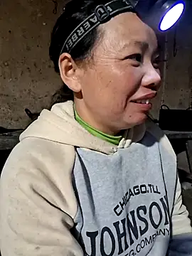 miomio-12 online show from February 10, 1:25 pm