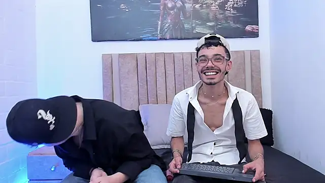 Leoo Miller online show from October 31, 1:40 am