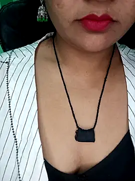 Rashmi 011 online show from November 27, 9:45 am