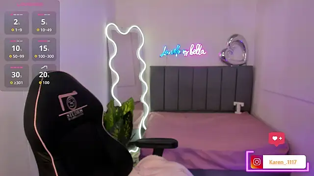 THIANA TAY online show from November 21, 4:03 am