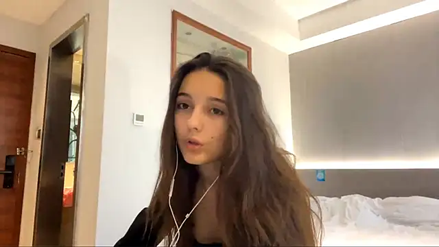 ZaidaKellner online show from October 29, 7:34 am