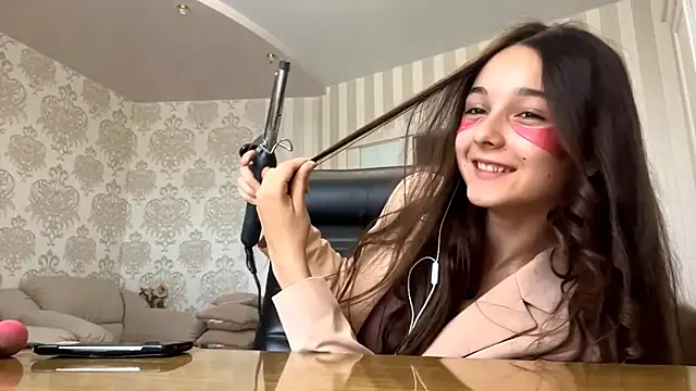 ZaidaKellner online show from October 13, 9:34 am