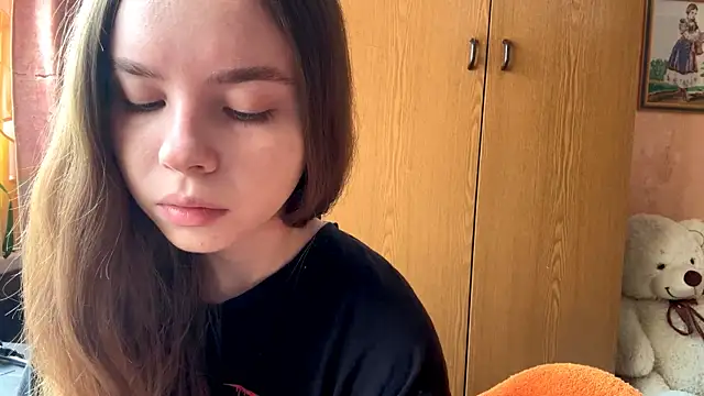 EhtelBiondi online show from January 11, 8:19 am