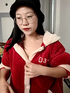 nini10052025 online show from December 5, 4:12 am