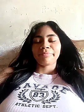 Snapshot of Ammyy_Wood_ chatting on October 21, 6:01 pm Ammyy Wood  online show from October 21, 6:01 pm