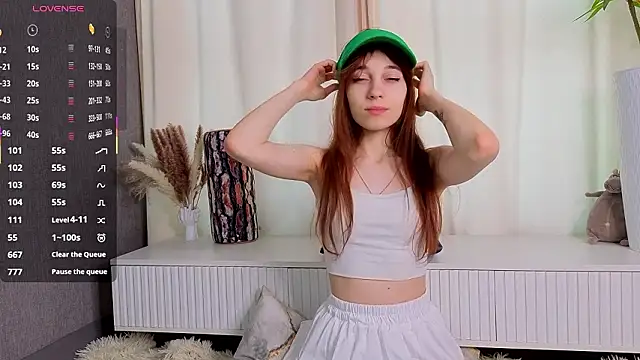 kitsun ne online show from February 3, 6:11 am