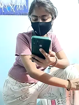 Payal G online show from January 17, 6:15 pm