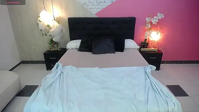 Snapshot of hannahjackson_ chatting on October 12, 11:23 am hannahjackson online show from October 12, 11:23 am