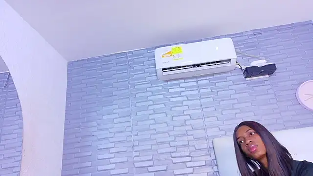 Hungry pussy18 online show from October 28, 1:50 pm