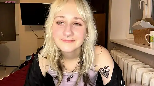 Ulemonala Cute online show from November 25, 7:04 pm