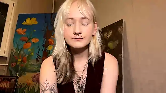 Snapshot of Ulemonala_Cute chatting on October 15, 5:48 pm Ulemonala Cute online show from October 15, 5:48 pm