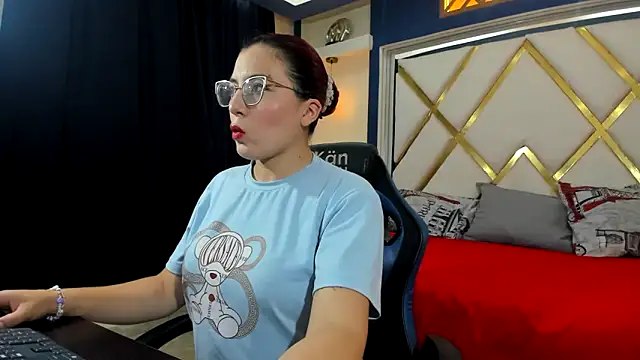 allison mc online show from March 5, 2:40 am