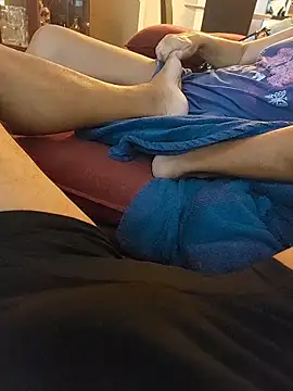 Merlin2310 online show from April 26, 12:58 pm